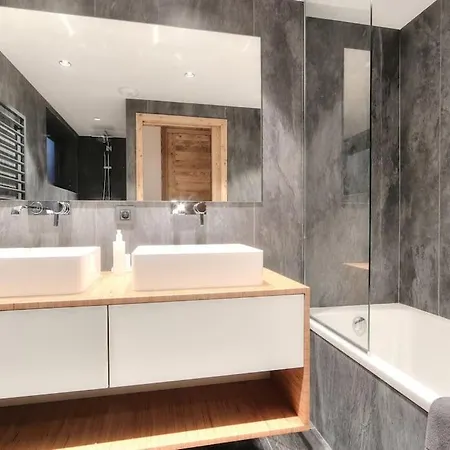 Luxury Chalet With Pool Les Houches